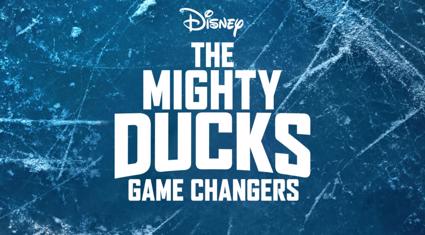 90larin-efsane-serisi-the-mighty-ducks-game-changers-adiyla-donuyor