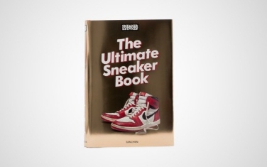 taschendan-spor-ayakkabi-tarihi-uzerine-muthis-kitap-the-ultimate-sneaker-book