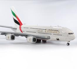 en-buyuk-yolcu-ucagi-emirates-airbus-a380-superjumbo-legolandi